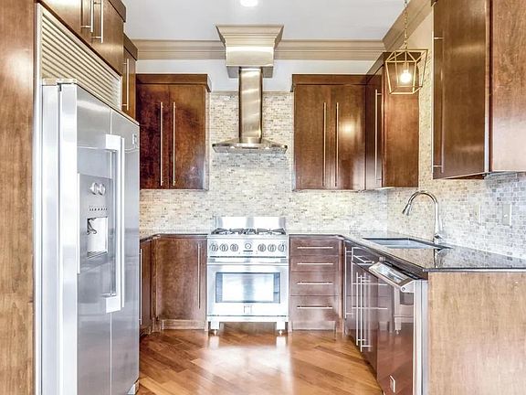5th image of 302 Richland Ave Unit 201C