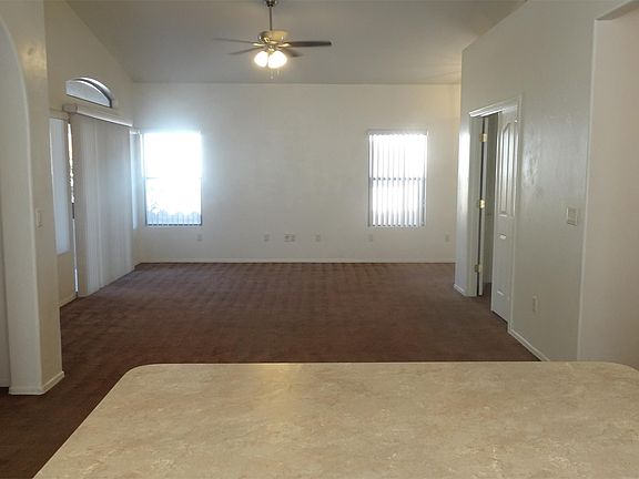 5th image of 415 E Camino Del Pinsapo