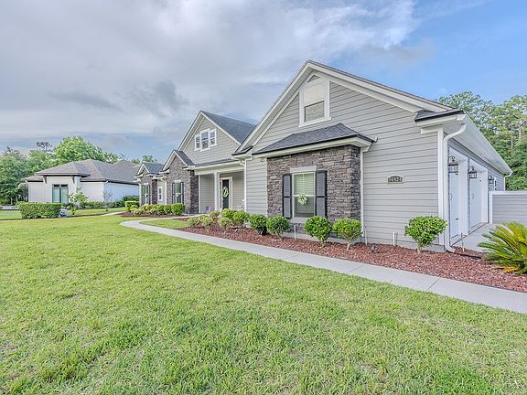 2nd image of 96424 Southern Lily Dr
