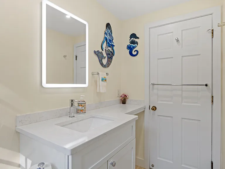 285 Acapesket Rd — Photo 12