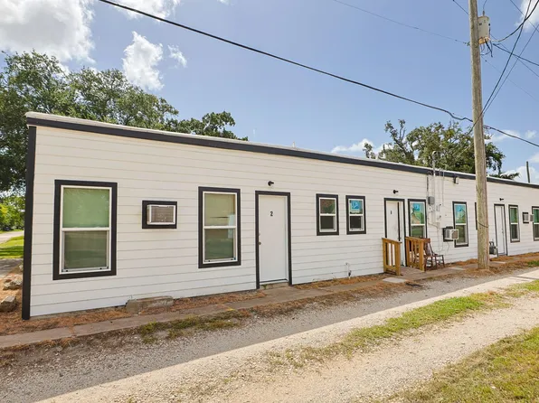 521 2nd Ave N, Texas City, TX 77590