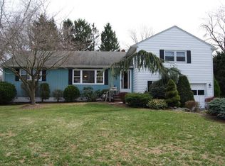 5 Hudson Rd, East Brunswick, NJ 08816