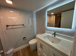 9405 Fontainebleau Blvd, Miami, FL 33172