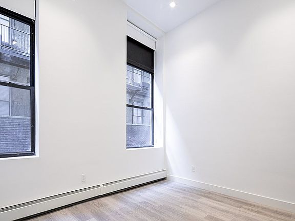 4th image of 74 Leonard St APT 2A
