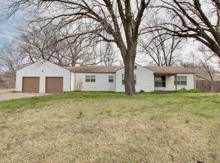 724 N Doris St, Wichita, KS 67212
