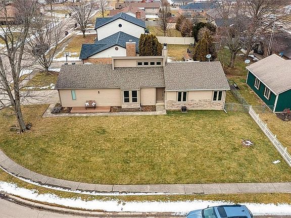 Nice neighbors