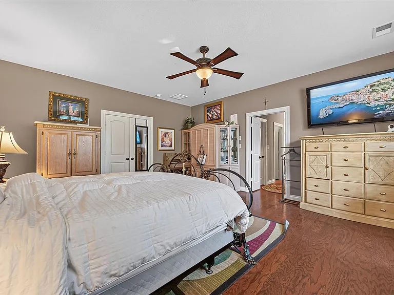 2311 Flamingo St — Photo 27