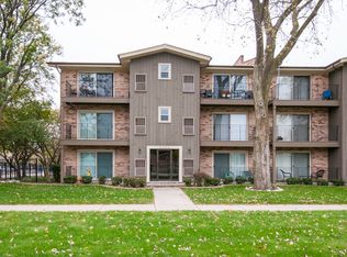 3705 W 119th St APT 109, Alsip, IL 60803