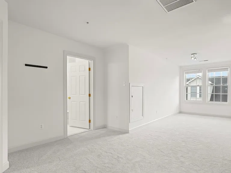 7980 Vigne Ct — Photo 29