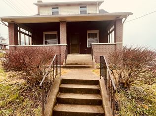 1135 Hiland Ave, Coraopolis, PA 15108