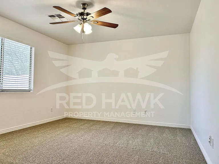 3106 S 100th Ln — Photo 7