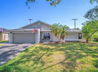 11655 SW 50th St, Cooper City, FL 33330