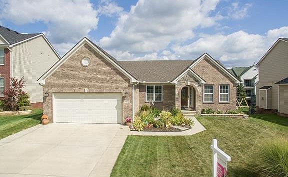 2nd image of 30052 Cider Mill Dr