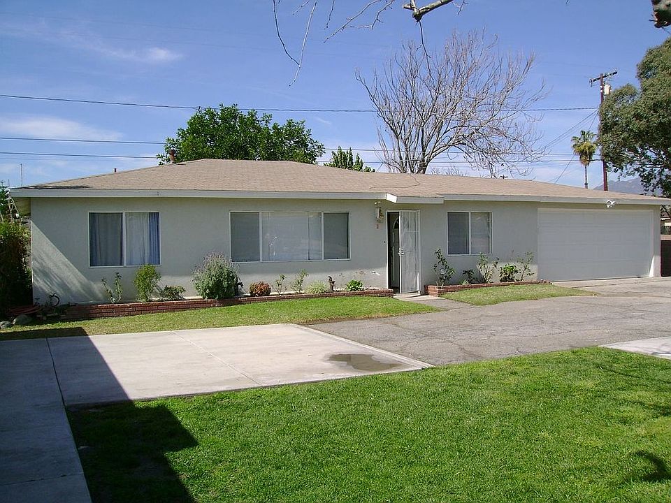 1st image of 4515 Phelan Ave