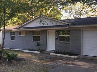 305 W Coral Way, Grand Prairie, TX 75051
