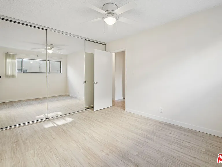 7540 Hampton Ave #202 — Photo 13