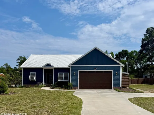 266 Ennett Lane, Sneads Ferry, NC 28460