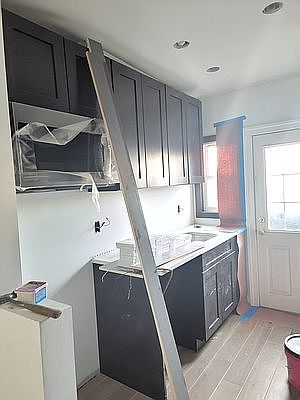 2nd image of 2813 48th St #1