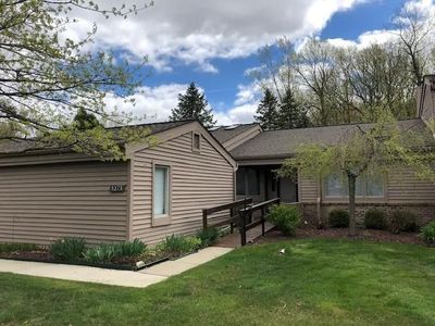 5375 Parkgrove Rd, Ann Arbor, MI, 48103