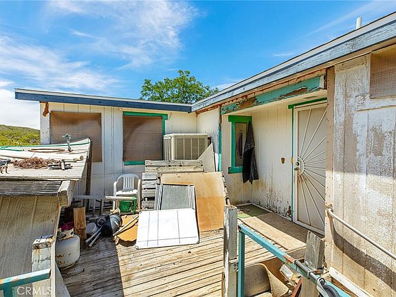 5th image of 37761 Aurora Ln
