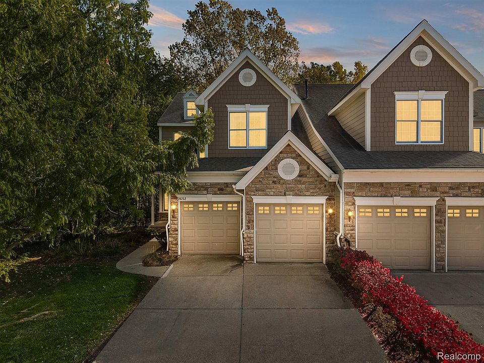 1st image of 26252 Fieldstone Dr