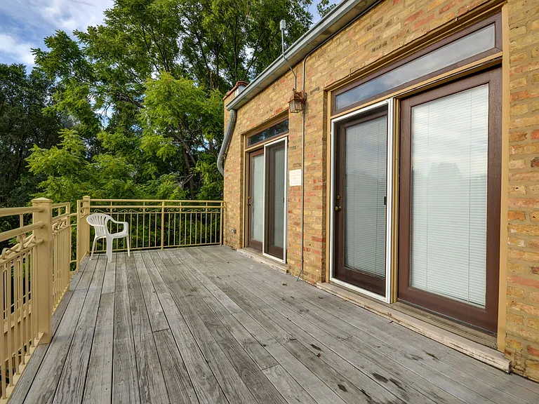 3920 N Janssen Ave #3 — Photo 15