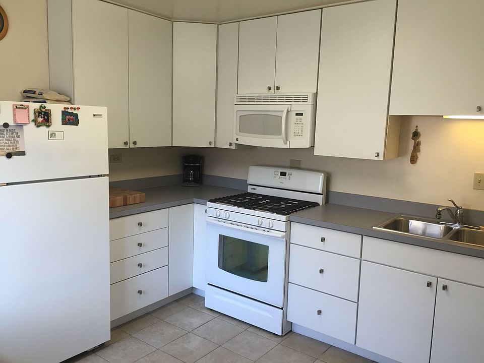 2nd image of 8042-46 N Knox Ave #8042/2B
