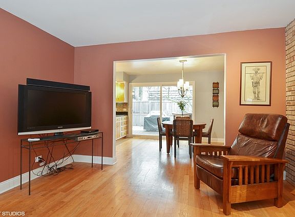 5th image of 1846 Somerset Ln
