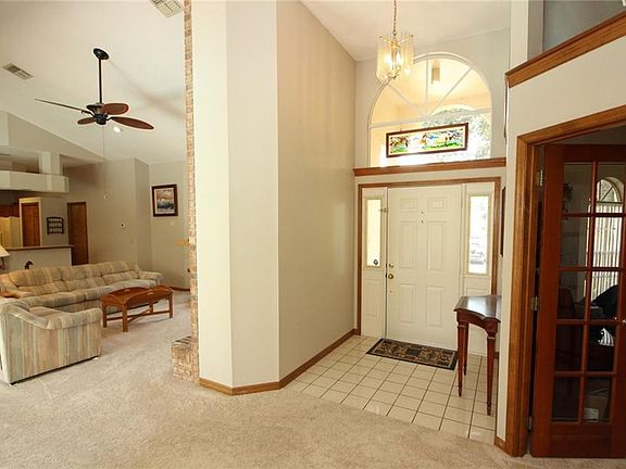 5th image of 623 Lady Lynn Ct