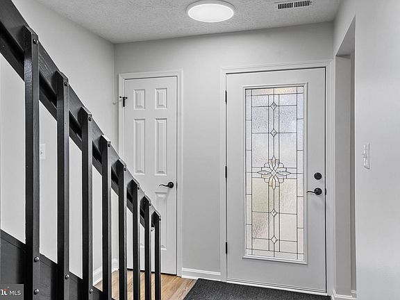 3rd image of 22107 Saint Josephs Cir