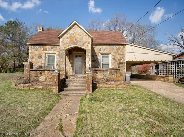 30 W Gary St, Greenwood, AR 72936