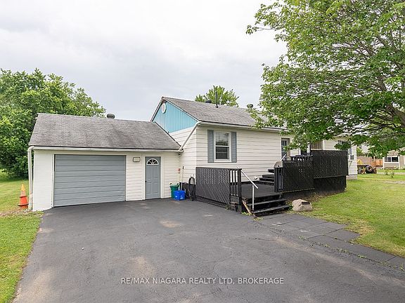 4th image of 160 Barrick Rd
