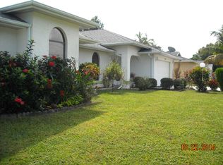 2141 SE Carnation Rd, Pt Saint Lucie, FL 34953