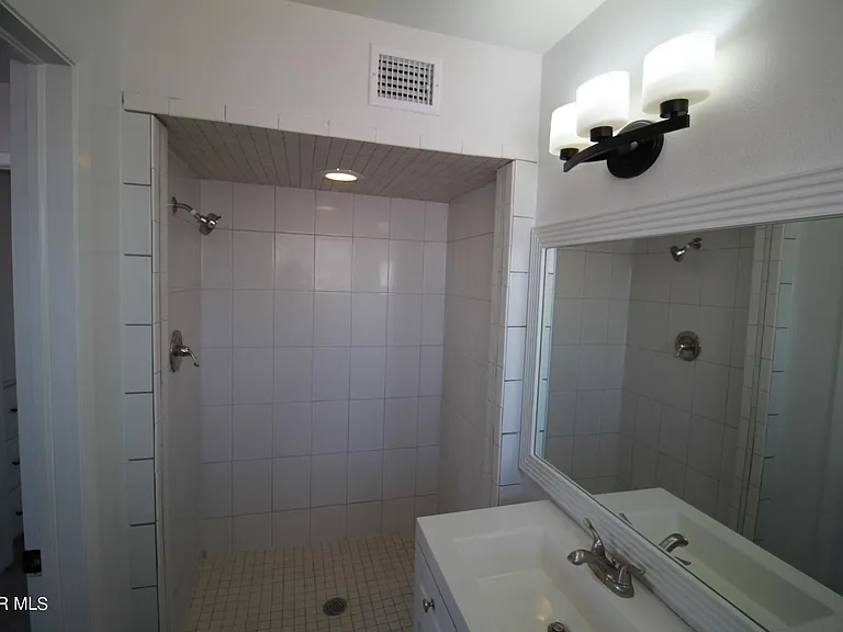 3615 Olympic Ave — Photo 78
