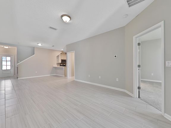 5th image of 363 Tamar Ct