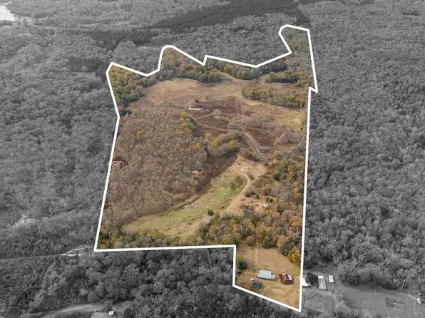 1102 County Road 4111, Timpson, TX 75975