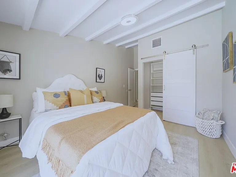 5628 Cleon Ave — Photo 13