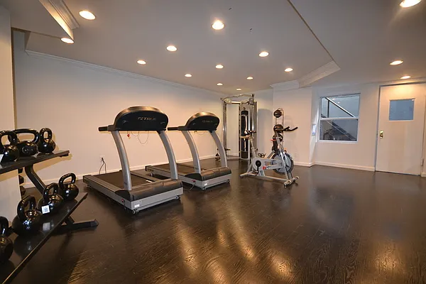 Rented by Bold New York | media 52