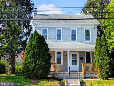 852 York St, Hanover, PA, 17331