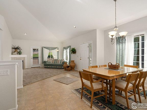 5th image of 591 Clubhouse Dr