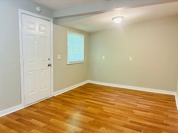 5th image of 407 Digh St