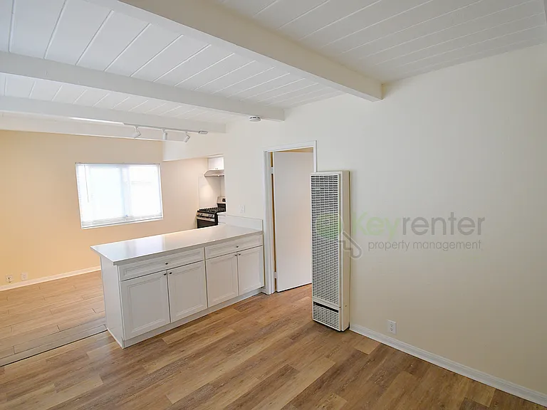 622 N Nevada St — Photo 4