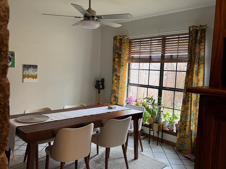 3609 Hampton Ct — Photo 11