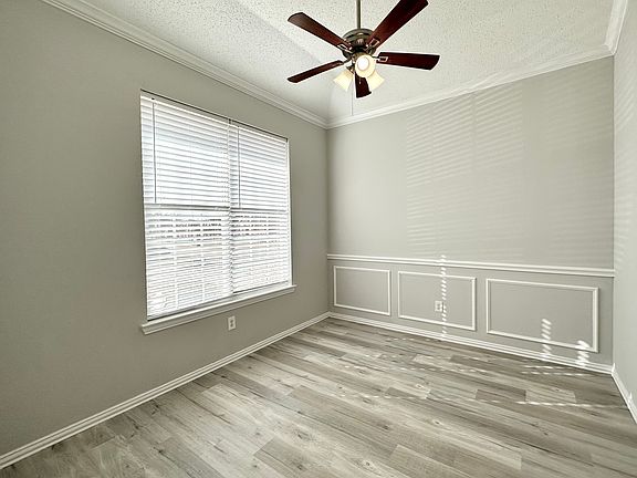 2nd image of 3801 Rose Ct