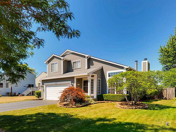 2nd image of 2051 Litchfield Ln