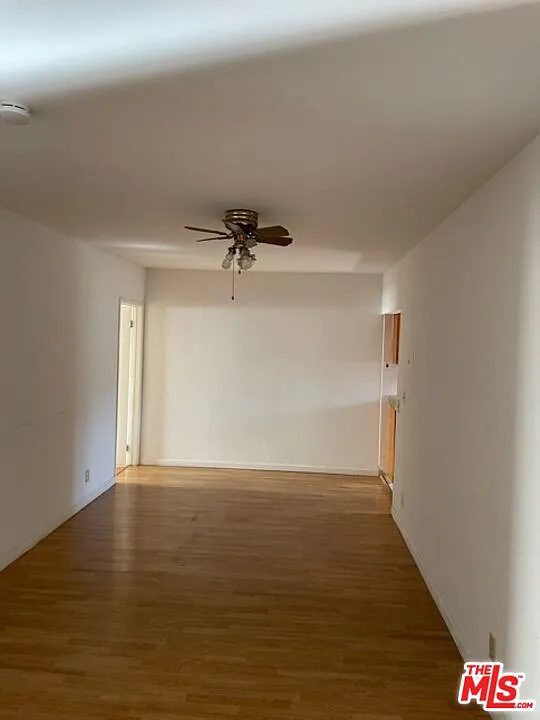 2 bed, 1.0 bath, $3,000 — Photo 4