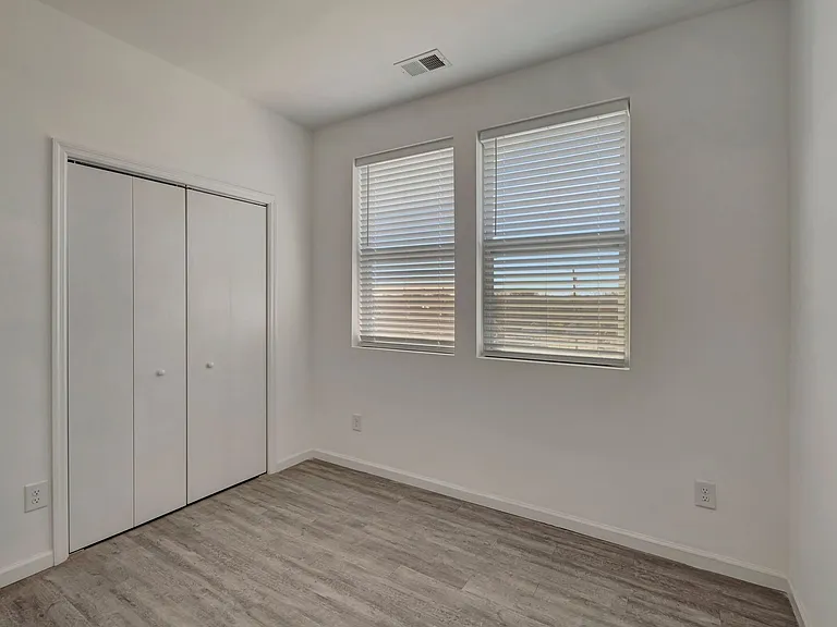 Hickory Lofts — Photo 18