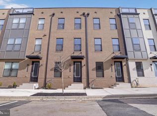 2727 Light St, Baltimore, MD 21230