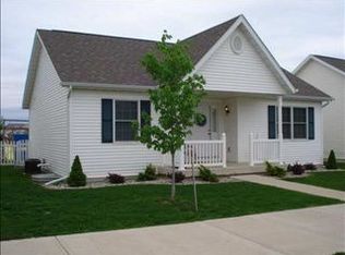 1206 Ogelthorpe Ave, Normal, IL 61761