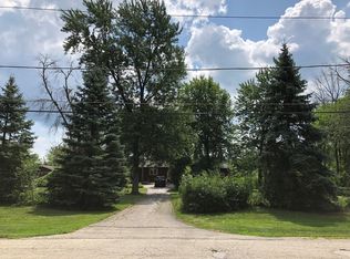 14855 W Rockland Rd, Libertyville, IL 60048